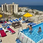 מלון דירות Point Complex 3*