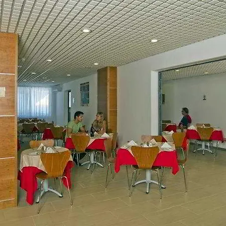 콰라 포인트 홀리데이 컴플렉스 아파트호텔 콰아라