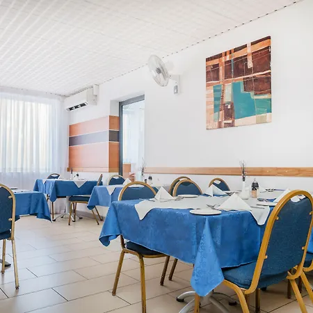 卡拉假日情结酒店 卡瓦拉