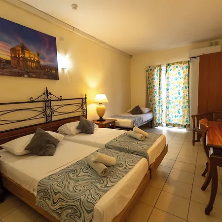 Point Complex Aparthotel 3*