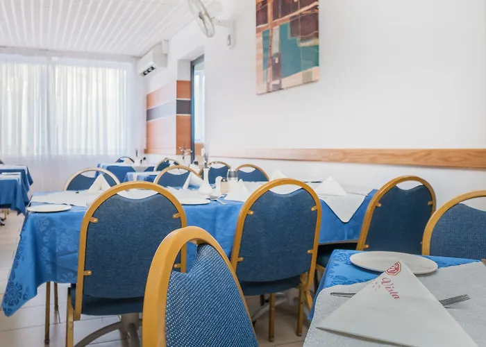 Ξενοδοχείο με διαμερίσματα Point Complex 3*