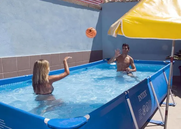 Ξενοδοχείο με διαμερίσματα Point Complex