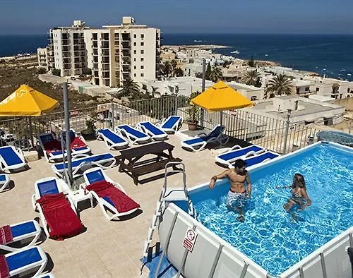 Ξενοδοχείο με διαμερίσματα Point Complex 3*